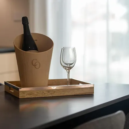 Apartamento The Q Bliss - Your New 4-star Hideaway With A Garage *