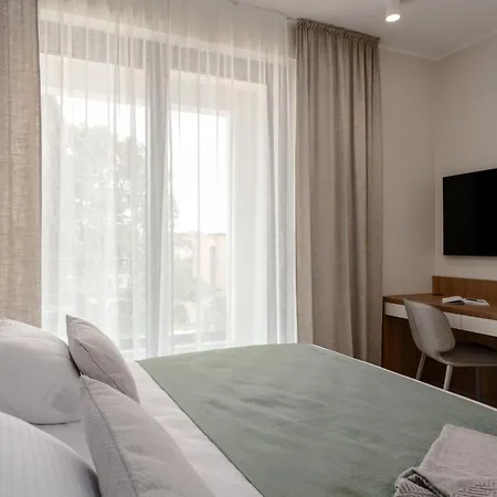 The Q Bliss - Your New 4-star Hideaway With A Garage