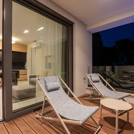 The Q Bliss - Your New 4-star Hideaway With A Garage Appartement Rovinj